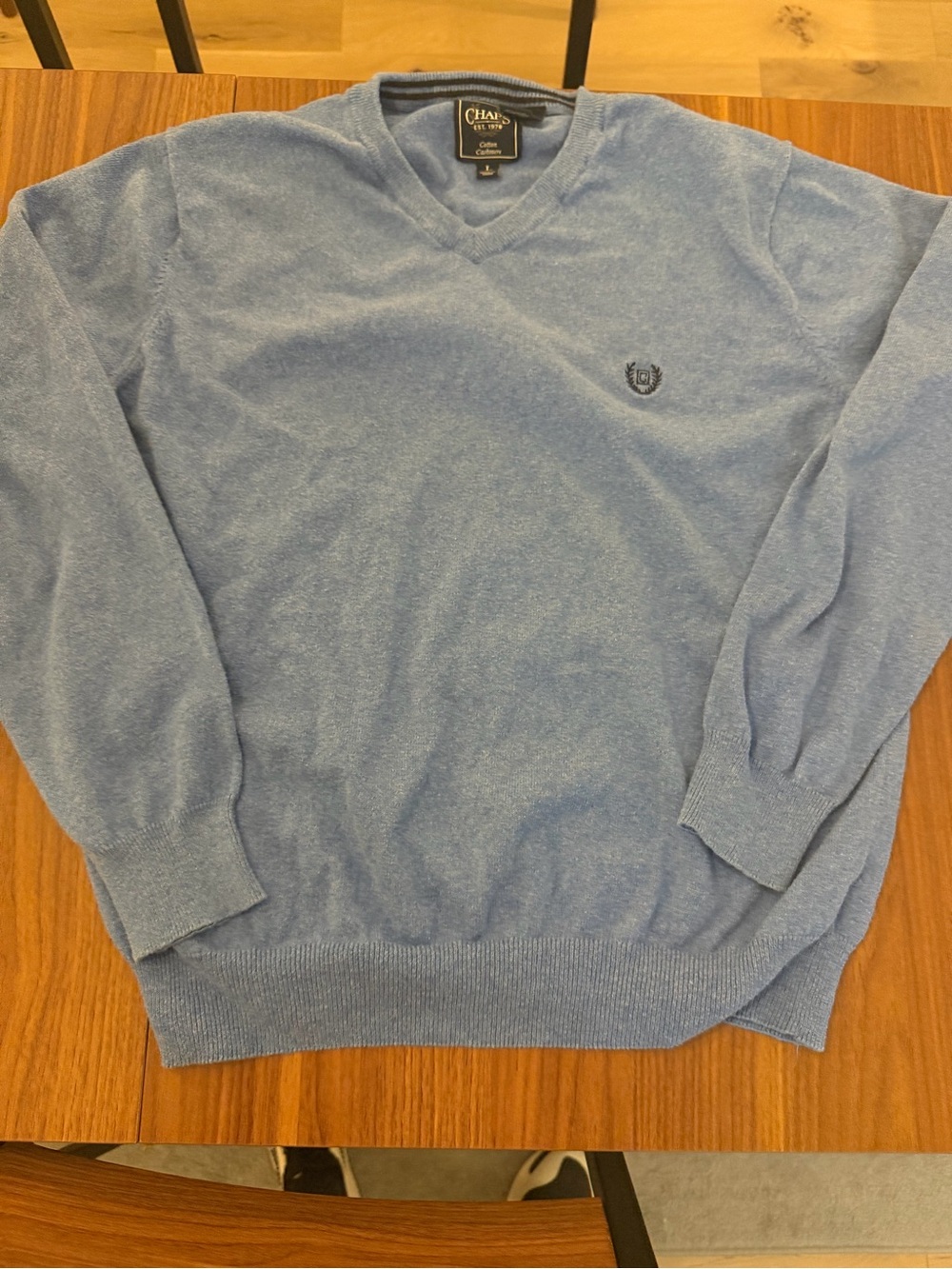 Chaps Men's Sky Blue V-Neck Sweater